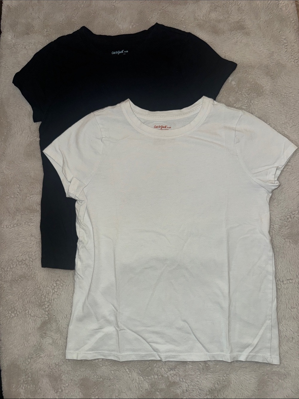 Cat & Jack Black and White Short Sleeve Tee Duo